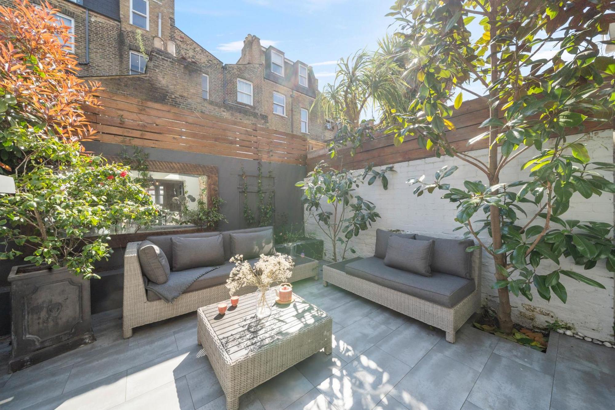 Central 4 Bedroom House With Garden In Battersea Close To Chelsea Holiday home *