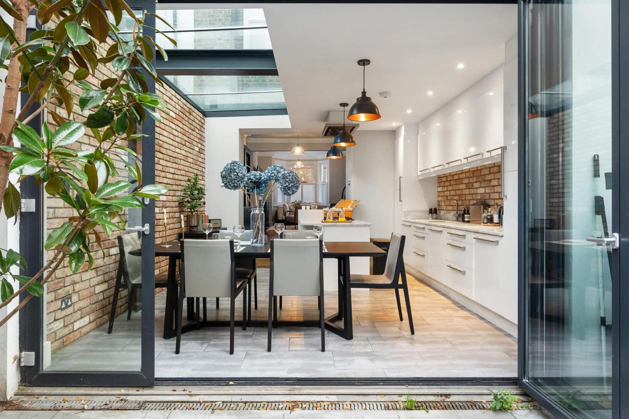 Holiday home Central 4 Bedroom House With Garden In Battersea Close To Chelsea *