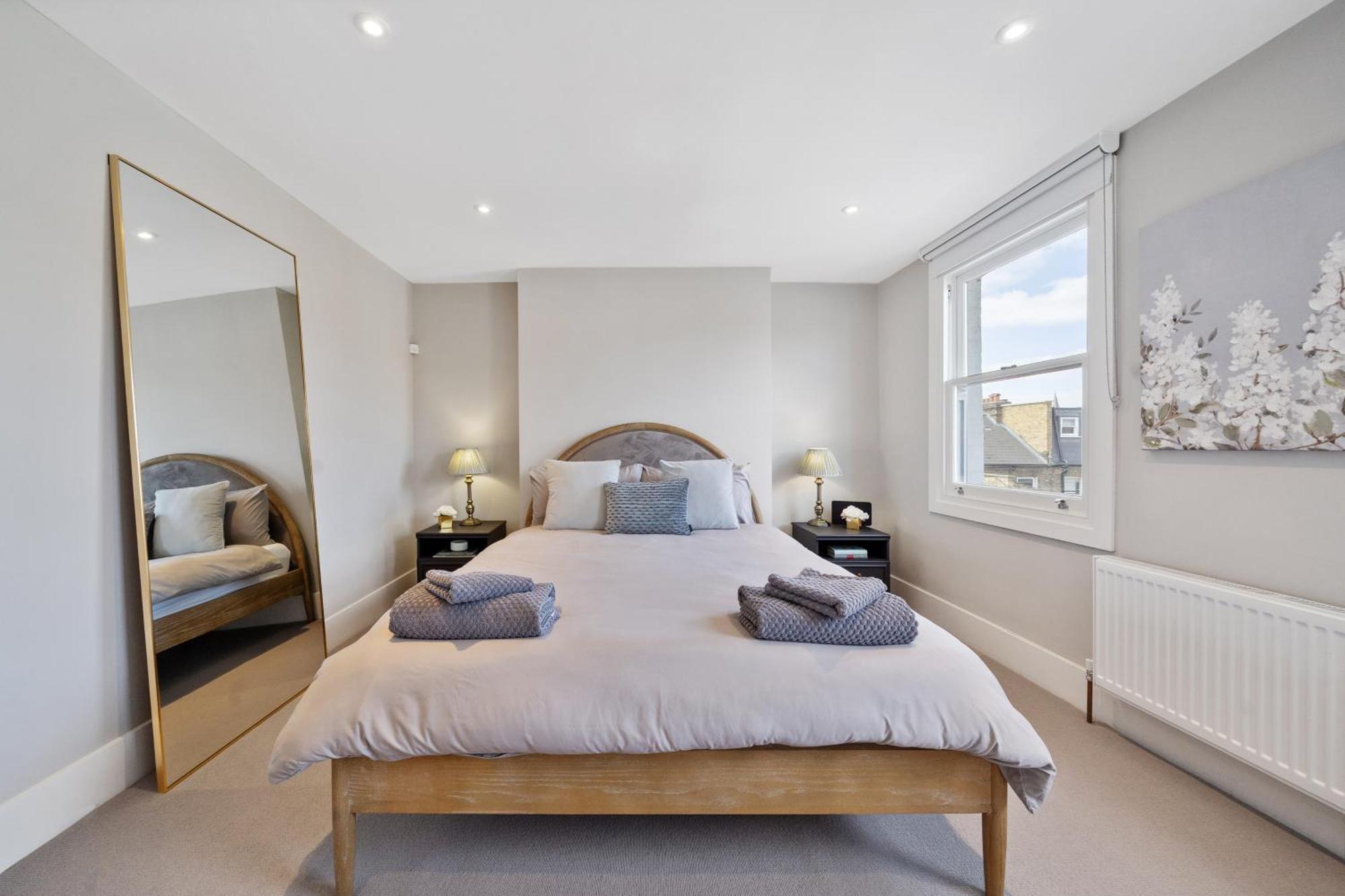 Central 4 Bedroom House With Garden In Battersea Close To Chelsea Holiday home London
